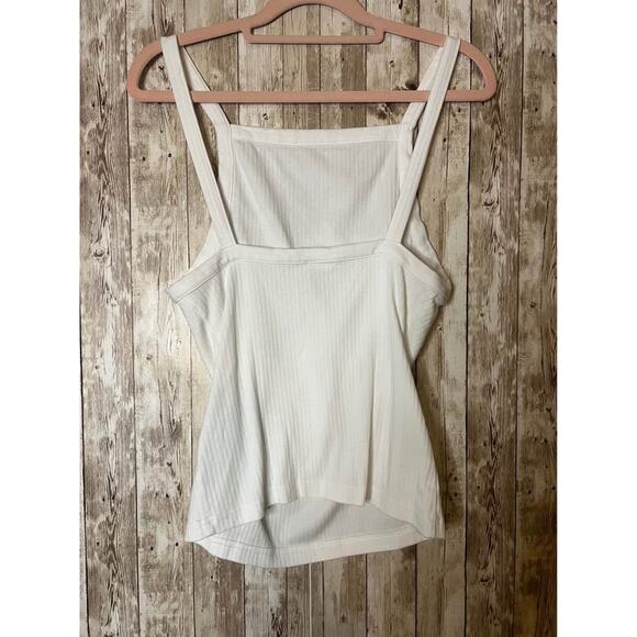 ✨ Intimately Free People Ribbed Tank – Size Medium - Picture 2 of 3